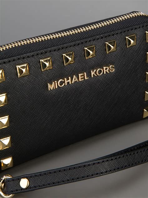 Small Studded Quilted Wallet – Michael Kors Pre